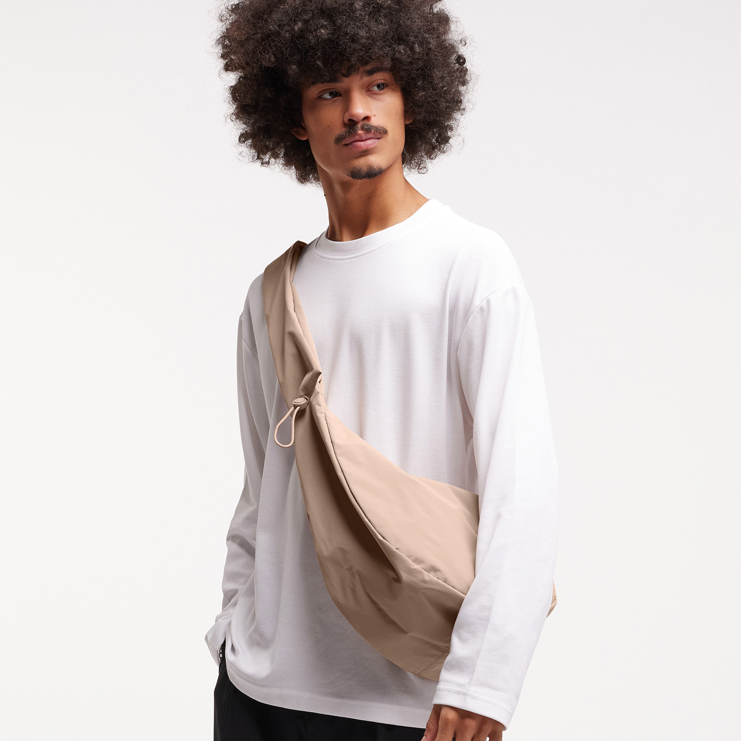 Got Bag Umhängetasche Ruffle Moon Bag sandbar mono Abbildung 7