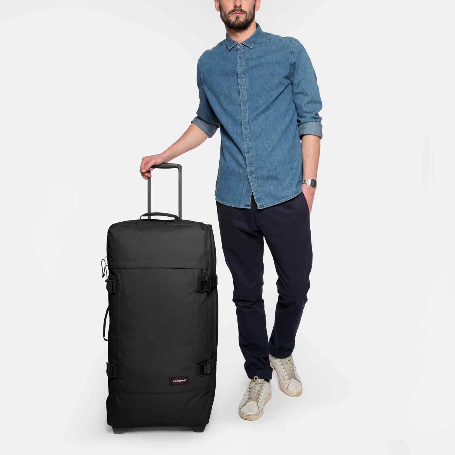 Eastpak Reisetasche mit Rollen Tranverz L Black