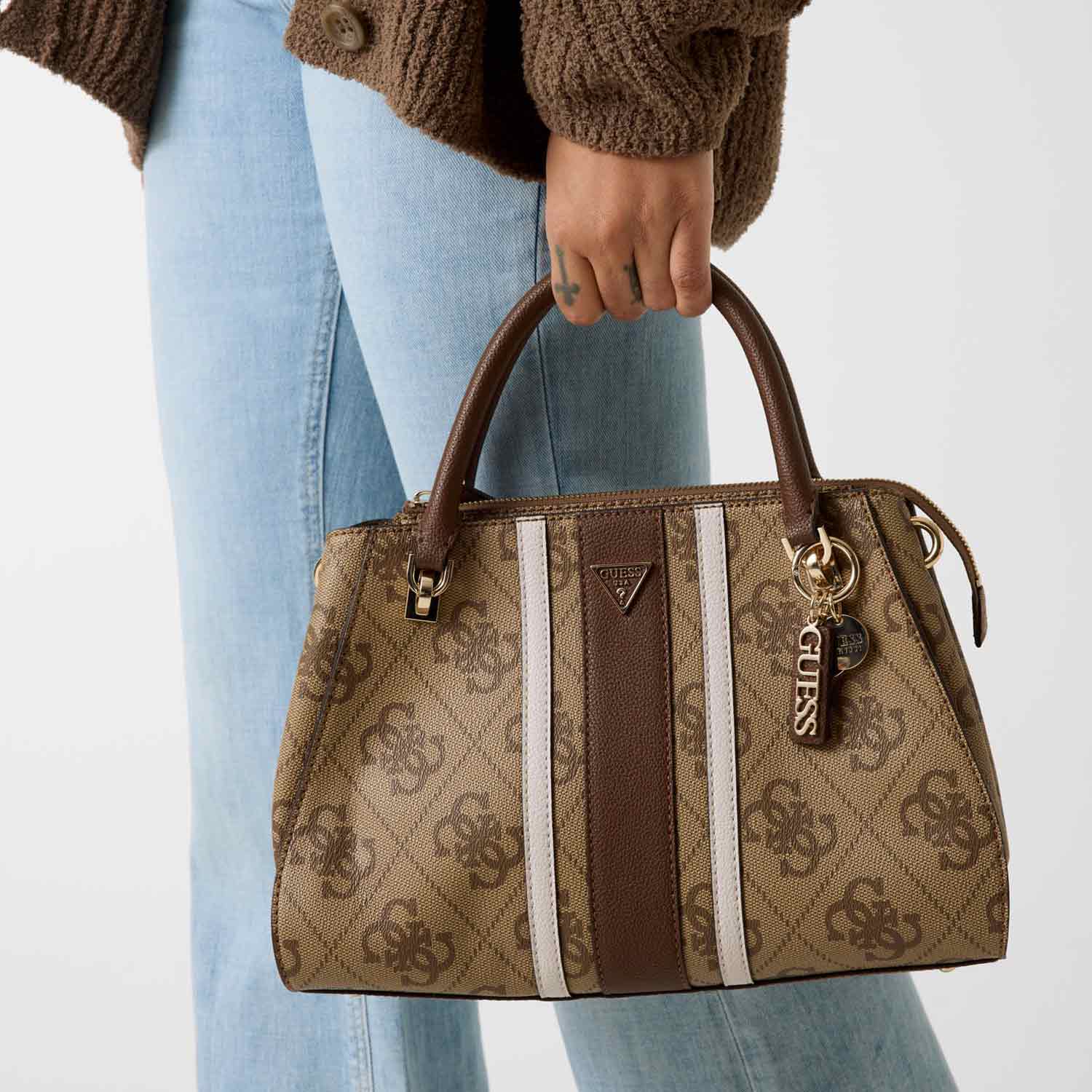 GUESS Handtasche Noelle II Latte Logo/Brown Abbildung 3
