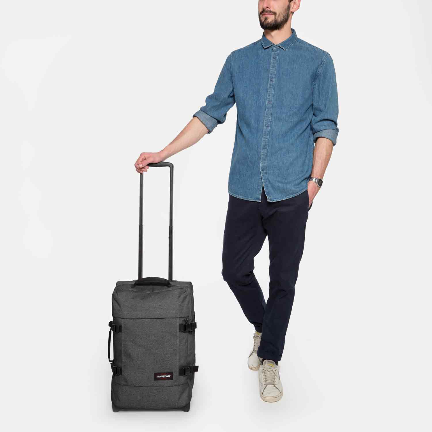 Eastpak Rollenreisetasche Tranverz S black denim